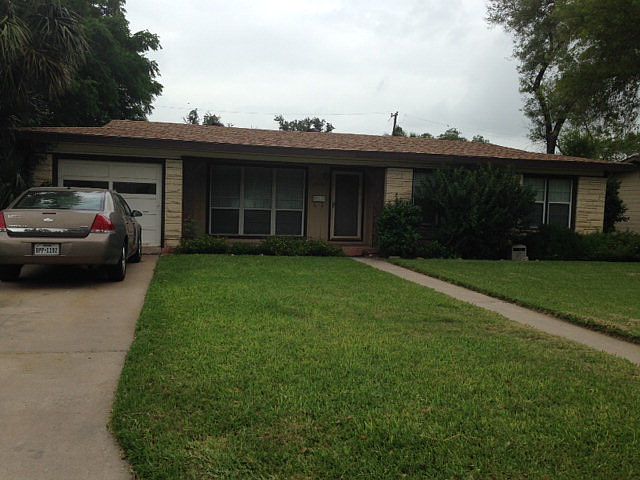 1st image of 1115 Roosevelt Blvd