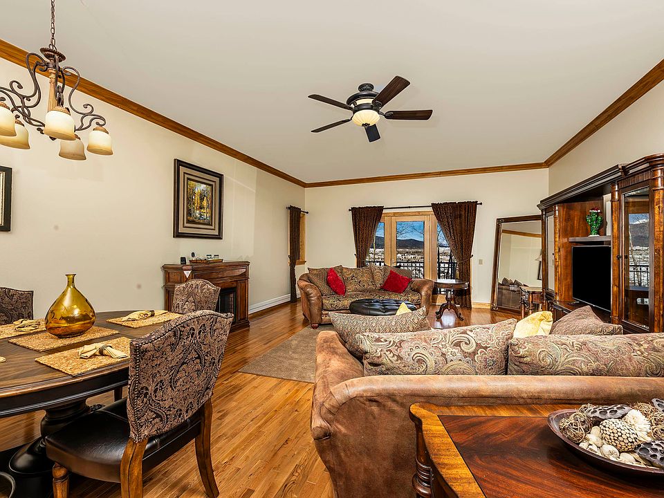 1st image of 44 Sage Lane #105