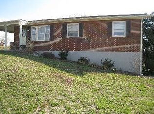 7737 Brandon Rd, Radford, VA 24141