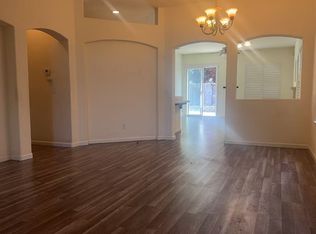 5543 Gladstone Dr, Stockton, CA 95219