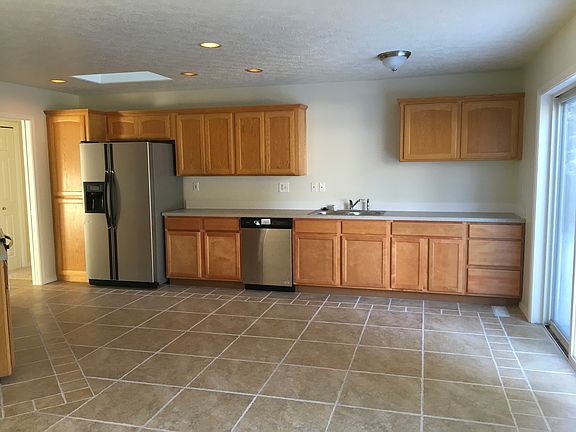Large Kitchen