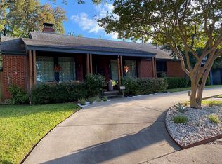 1414 Junior Dr, Dallas, TX 75208