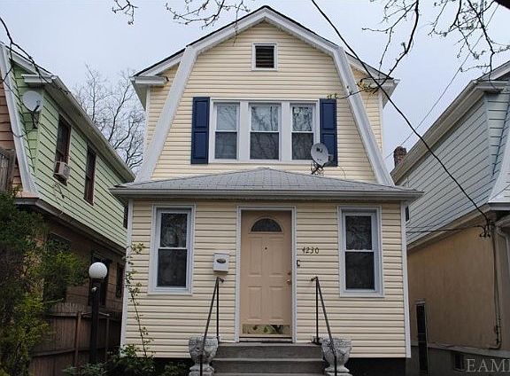 4th image of 4230 Wickham Ave