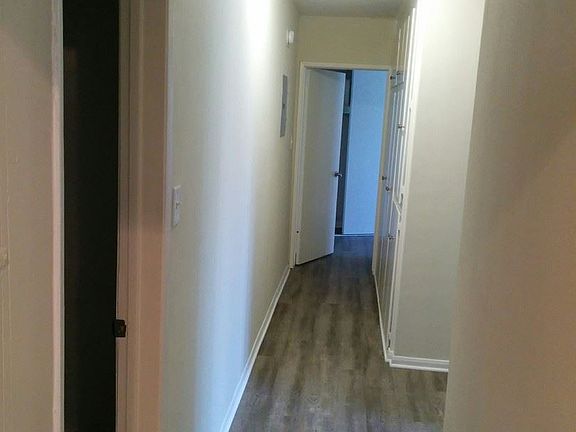 5th image of 18553 Clark St APT 101