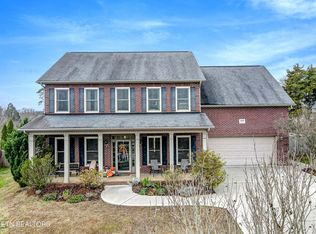 10920 Ridgegate Ln, Knoxville, TN 37931