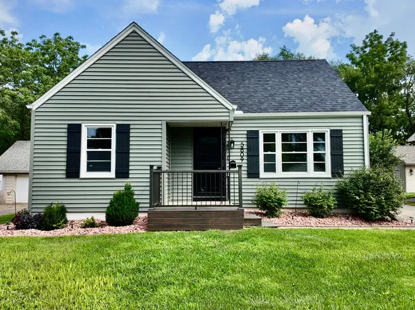 5809 New York Ave, Des Moines, IA 50322