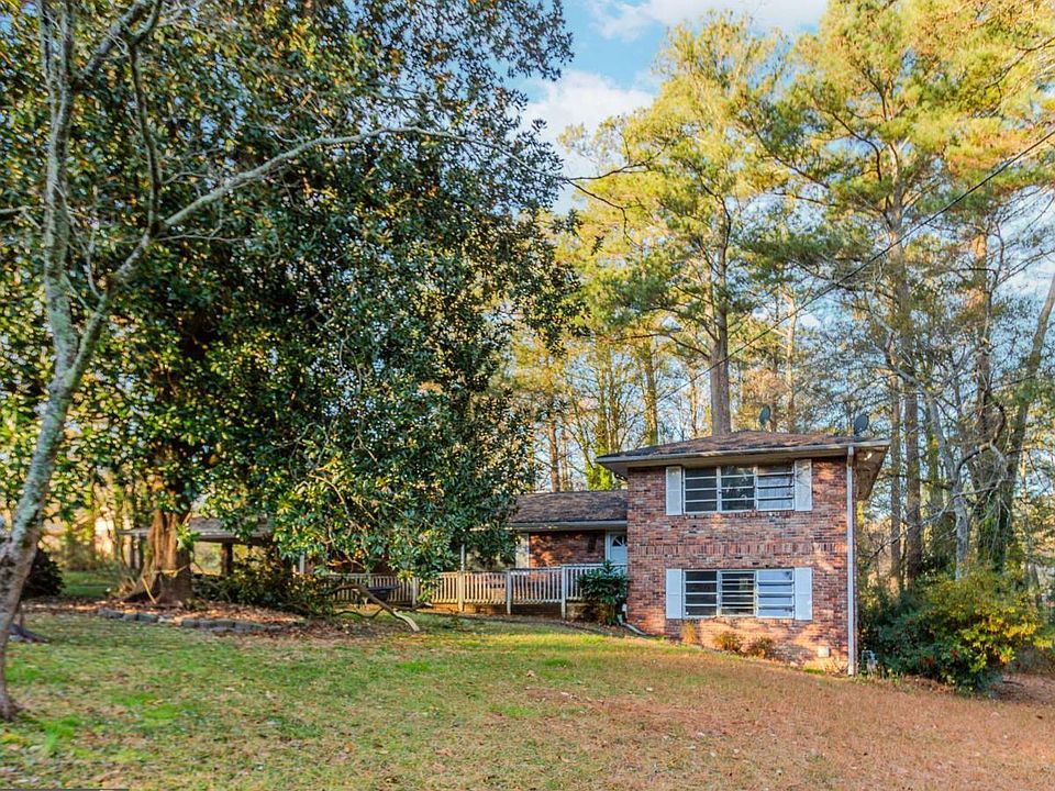 1st image of 2605 Irene Dr