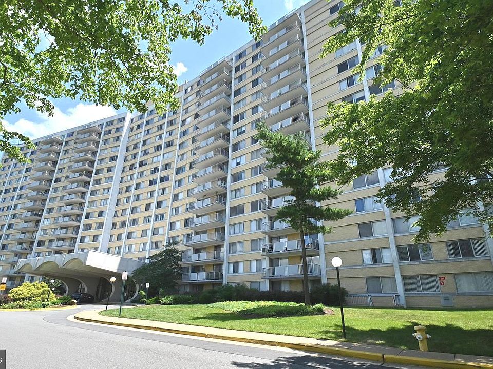 1st image of 301 N Beauregard St APT 419