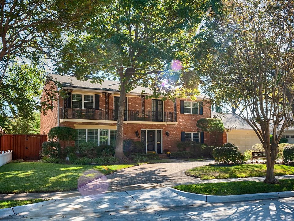601ShadyWoodLn_-2.jpeg