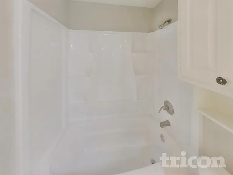 824 Hollow Creek Rd — Photo 16