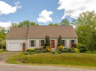 21 Littlefield St, Rockland, ME 04841