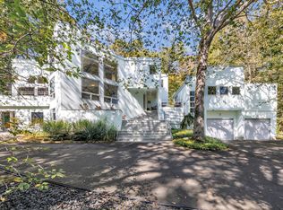 110 Blue Trl, Hamden, CT 06518