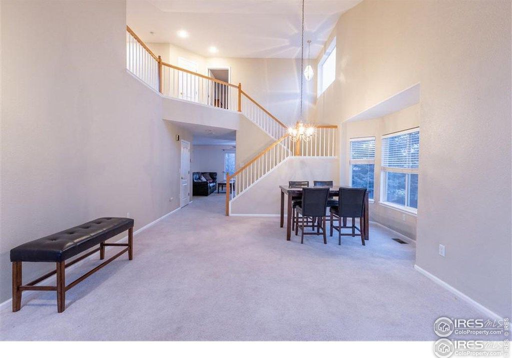 1314 E Saint Croix Pl E