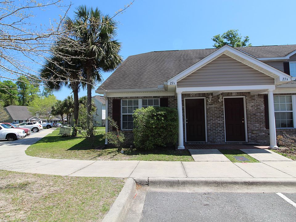 1st image of 27 Guinevere Ln
