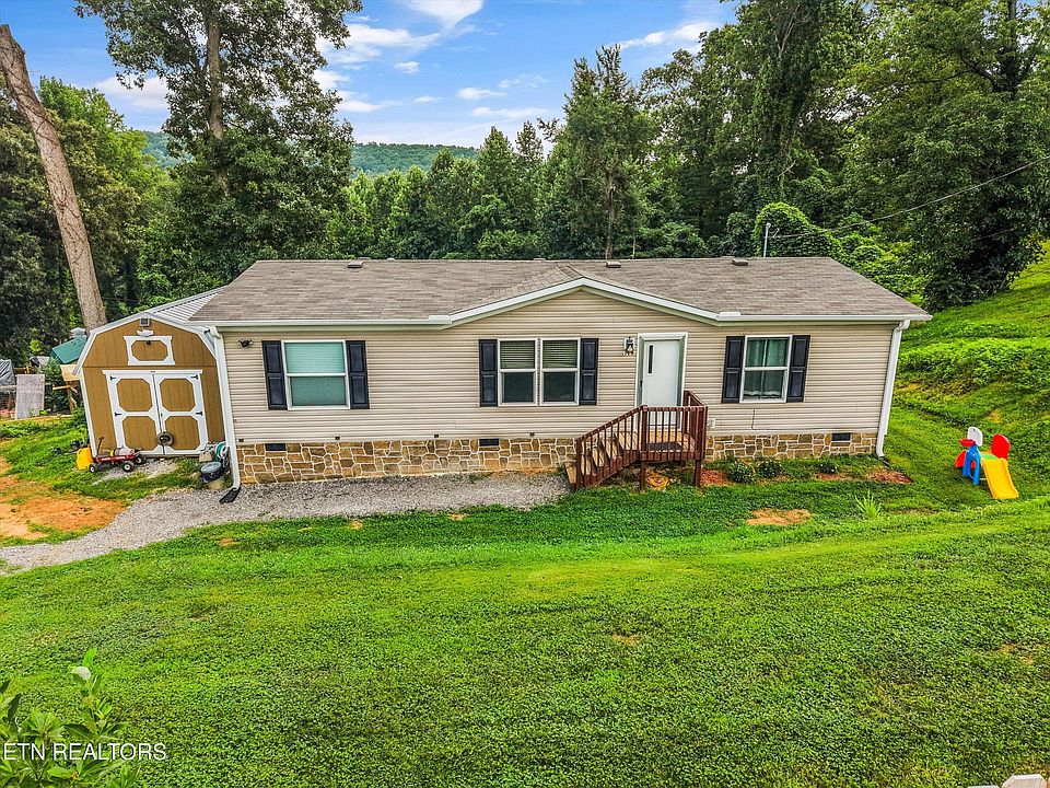1st image of 115 Grey Dove Ln