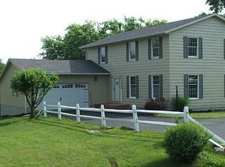 1565 Musselman Dr, Zanesville, OH 43701