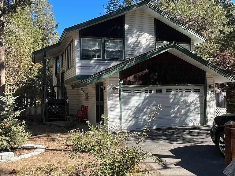 757 Michael Dr — Photo 1