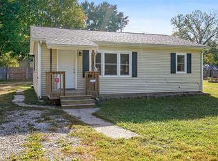5215 Adkins St, Columbus, IN 47201