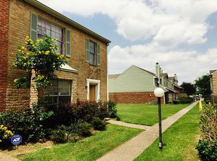 64 W Park West Dr, Houston, TX 77072