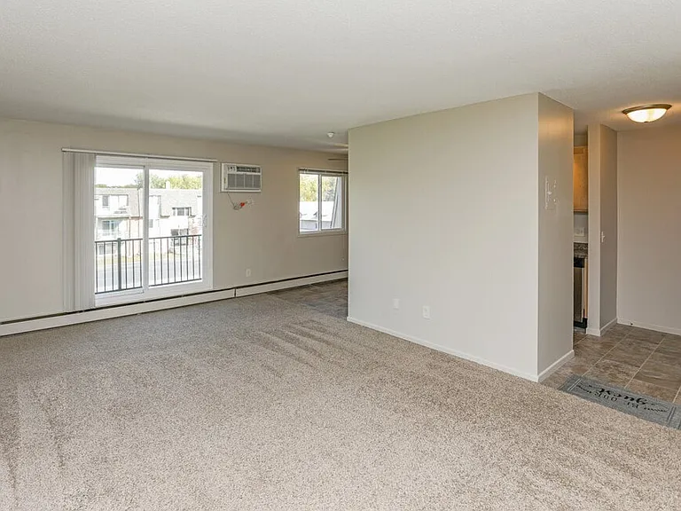 MV Apartments — Photo 46
