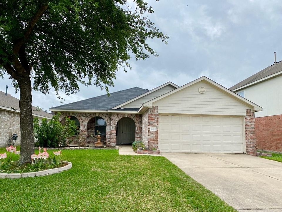 1st image of 10427 Hamlet Vale Ct