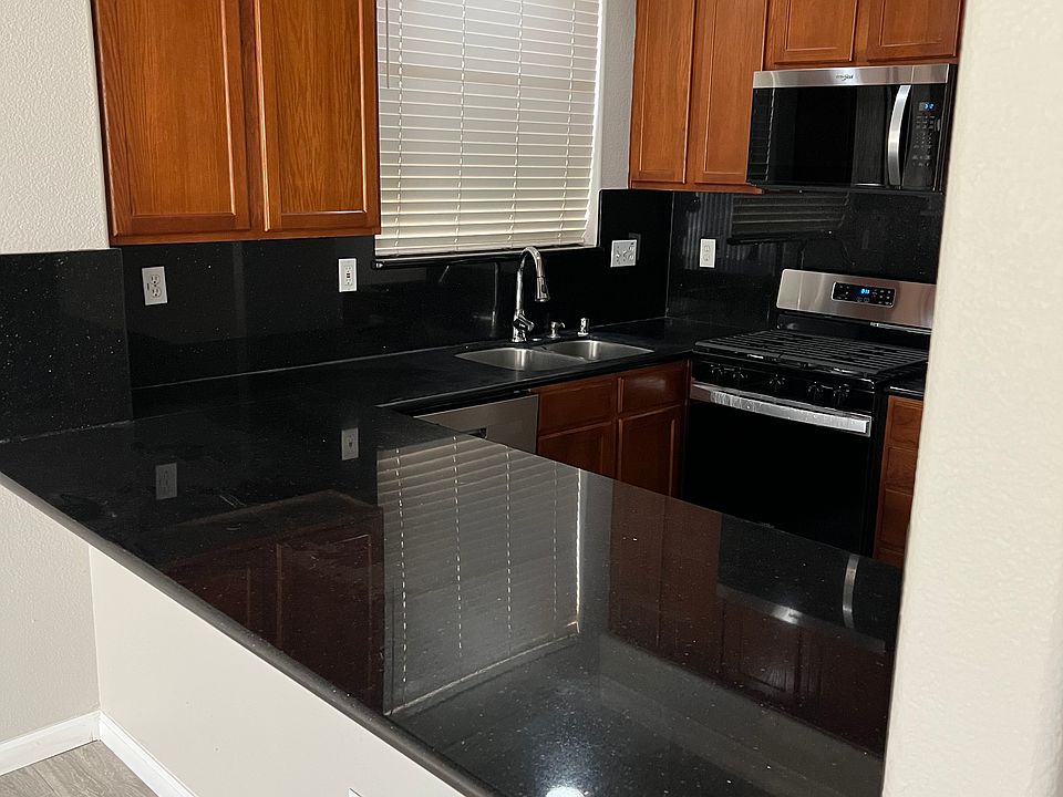 1st image of 5920 Stallon Way