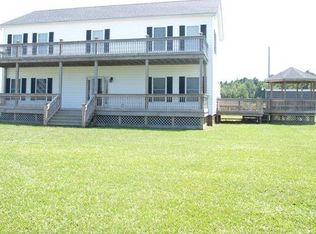 289 Old Beach House Rd, Columbia, NC 27925
