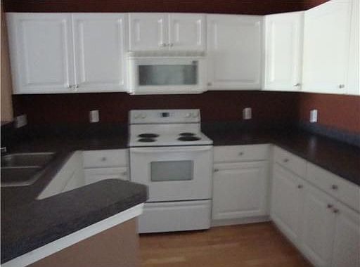 3rd image of 1163 Joyce Ln