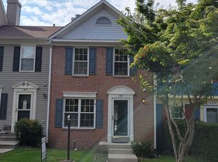 12638 Monarch Ct, Woodbridge, VA 22192