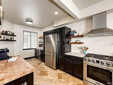 3383 Mount Royal Dr — Photo 19