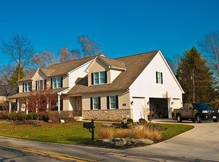 5040 Postlewaite Rd, Columbus, OH 43235