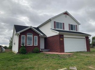 60647 New Haven Rd, Lenox, MI 48048