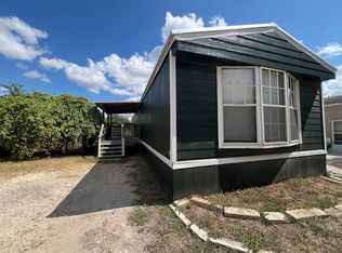 48 Willowbrook Ct, Martindale, TX 78655