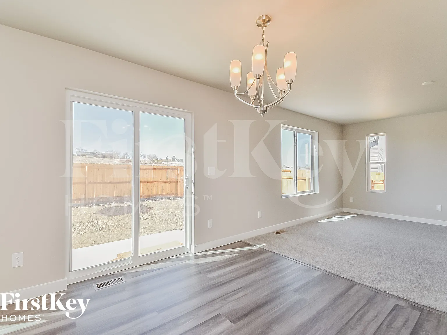 3 bed, 2.5 bath, 1562 sqft, $2,570 — Photo 4