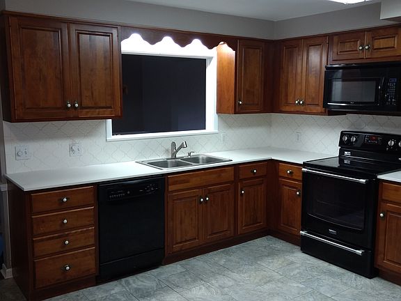 Kitchen cherry cabinets