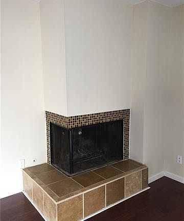 2nd image of 4121 Avondale Ave #212