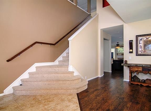 3rd image of 10520 Donnis Dr