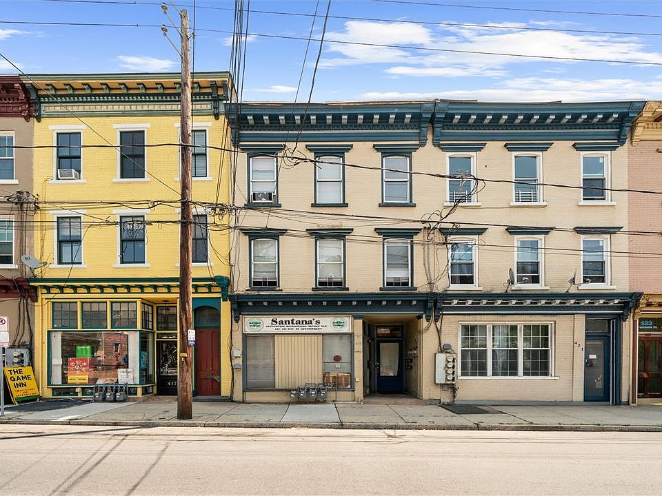 1st image of 419 Wyandotte St