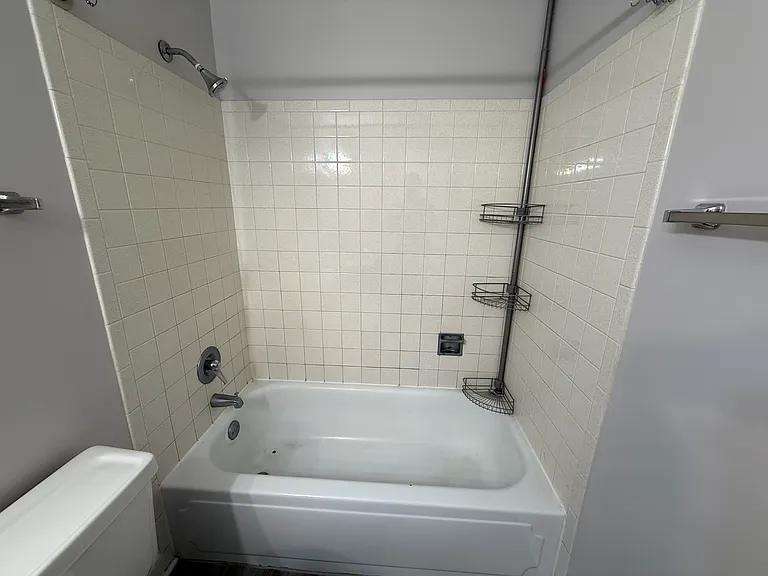 1990 Hancock Dr — Photo 10