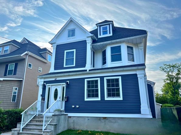 47 Greenwood Ave FLOOR 1