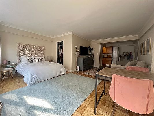 1st image of 210 E 36th St APT 6B