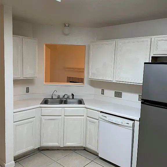 2302 Yaupon Trl — Photo 3