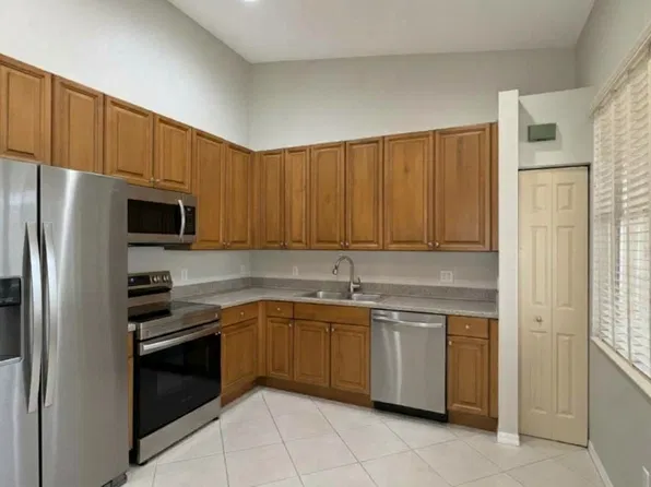 8654 Lineyard Cay, West Palm Beach, FL 33411