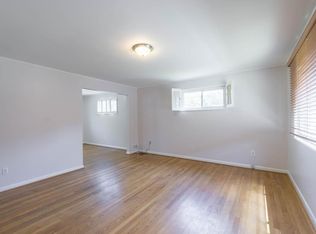 11304 Ashley Dr, Rockville, MD 20852