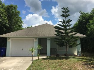 450 13th Pl SW, Vero Beach, FL 32962
