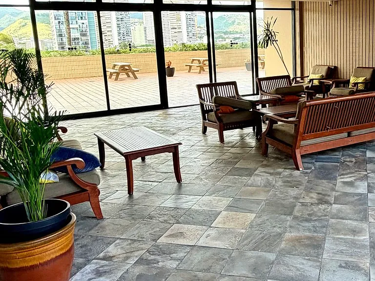 2121 Ala Wai Blvd #1702 — Photo 28