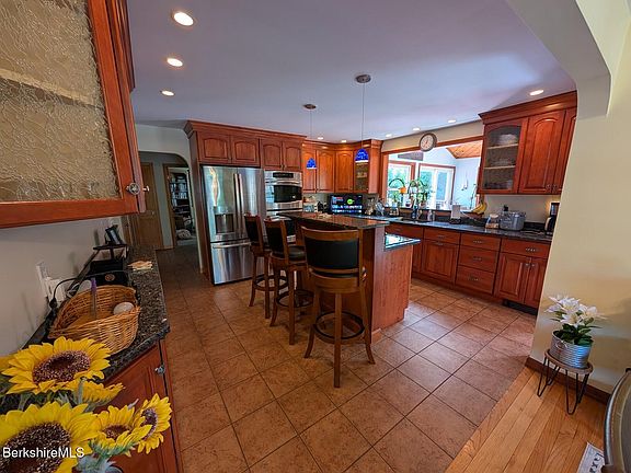 5th image of 5 McKinley St