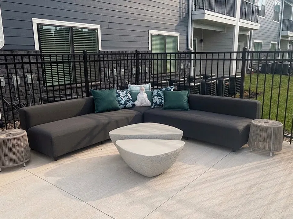 Grill and Sunset Lounge Seating