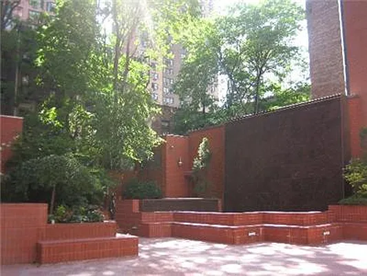 Sold by Sumitomo Real Estate Sales | media 1