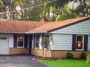 7628 Locust Cir, Northfield, OH 44067